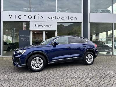 Audi Q3 35 TFSI 150 CV C.AUTOMATICO BUSINESS CARPLAY Blu/Azzurro usata Brescia