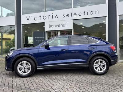 Audi Q3 35 TFSI 150 CV C.AUTOMATICO BUSINESS CARPLAY Blu/Azzurro usata Brescia