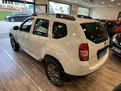 Dacia Duster 4x2 Lauréate Bianco usata Pieve a Nievole