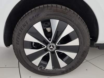 Mercedes-Benz Classe V V Extralong 220 d Sport auto Bianco usata Reggio nell'Emilia