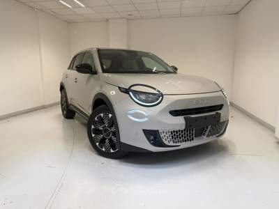 Fiat 600 600 1.2 hybrid La Prima Automatica Beige usata Caravaggio