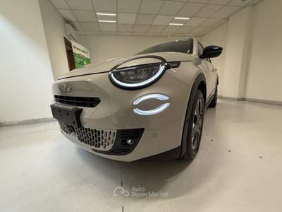 Fiat 600 600 1.2 hybrid La Prima Automatica Beige usata Caravaggio