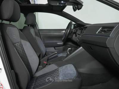 Volkswagen Taigo - 1.0 tsi R-Line 110cv dsg | GR557HR Bianco usata Cantù