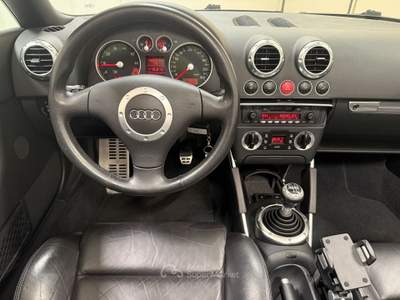 Audi TT TT Roadster 1.8t 20V 150CV Nero usata Caravaggio