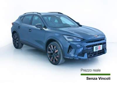 Cupra Formentor Formentor 1.5 eTSI DSG Skyline Cerchi 19'' SANDSTORM Blu/Azzurro usata Feltre