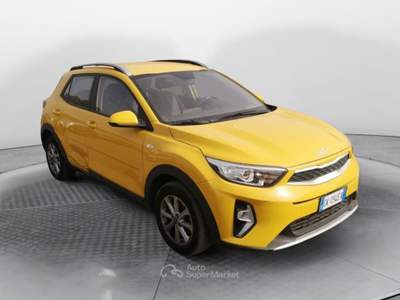 Kia Stonic 1.2 dpi urban 84cv Giallo usata Fisciano