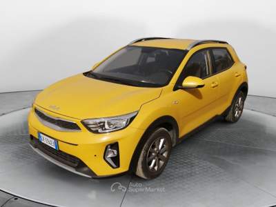 Kia Stonic 1.2 dpi urban 84cv Giallo usata Fisciano