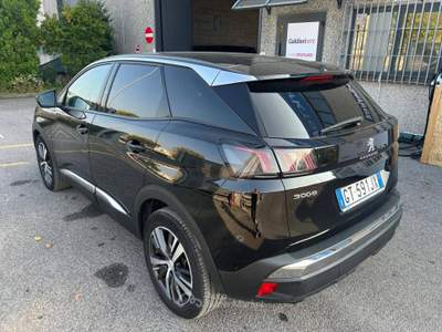 Peugeot 3008 bluehdi 130 s&s eat8 - allure pack Nero usata Fisciano