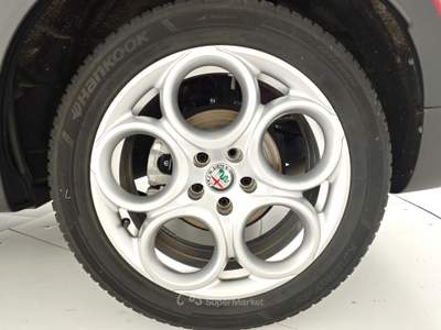 Alfa Romeo Tonale 1.6 diesel 130 CV TCT6 Super Rosso usata Capua