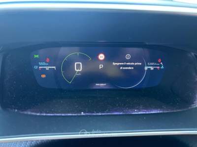 Peugeot 2008 nuovo gt bluehdi 130 eat8 s&s Grigio usata Fisciano