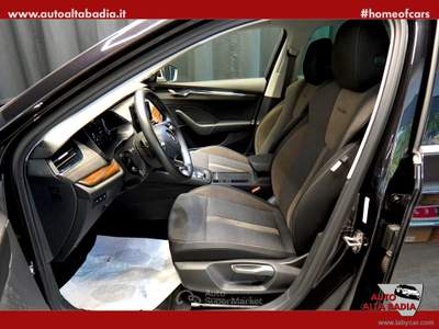 Skoda Octavia Octavia 2.0 TDI EVO SCR DSG 4x4 W. Scout | 200CV Nero usata Badia