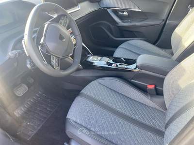 Peugeot 2008 1.2 puretech allure s&s 130cv eat8 Grigio usata Fisciano