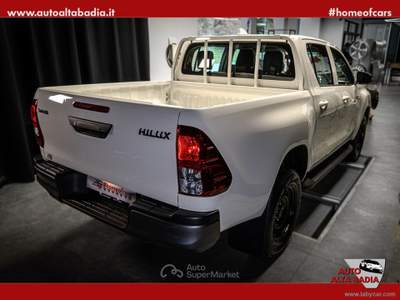 Toyota Hilux Hilux 2.8 D-4D 4WD 4p. DoubleCab Comfort | 204CV Bianco usata Badia