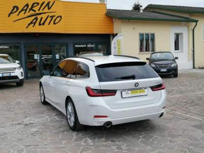 BMW Serie 3 318d 318 d 48V Touring Business Advantage Bianco usata VEDELAGO