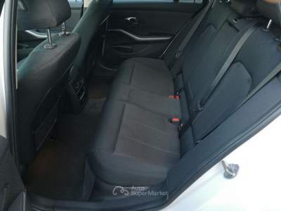 BMW Serie 3 318d 318 d 48V Touring Business Advantage Bianco usata VEDELAGO