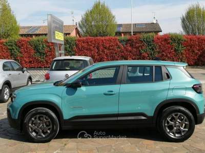 Jeep Avenger MHEV Longitude + Winter Pack Blu/Azzurro usata VEDELAGO