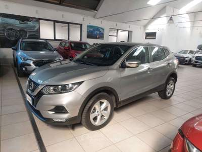 Nissan Qashqai Qashqai II 2017 1.7 dci Acenta 4wd 150cv cvt Argento usata Brescia