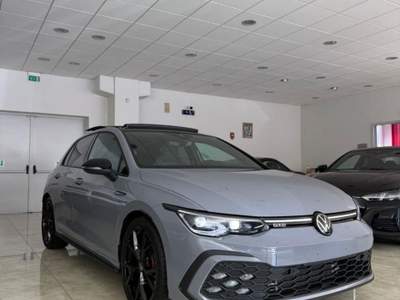 Volkswagen Golf 2.0 TDI GTD DSG Grigio usata Castellammare di Stabia