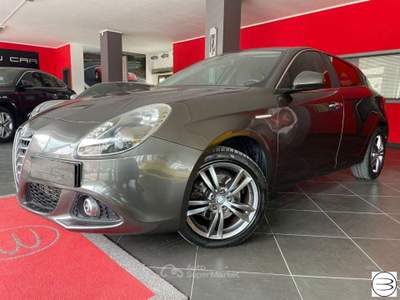 Alfa Romeo Giulietta 2.0 JTDm-2 150 CV Exclusive Grigio usata Isernia