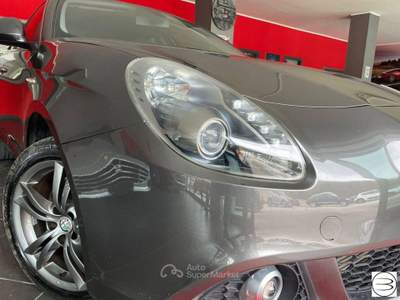 Alfa Romeo Giulietta 2.0 JTDm-2 150 CV Exclusive Grigio usata Isernia