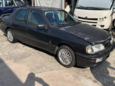 Ford Sierra 4 porte 4x4 Cosworth usata Lomazzo