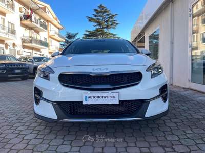 Kia XCeed 1.0 GPL Business Bianco usata San Giovanni Teatino