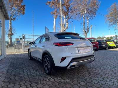 Kia XCeed 1.0 GPL Business Bianco usata San Giovanni Teatino
