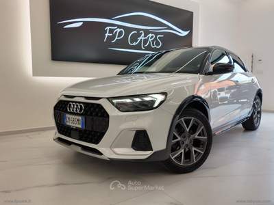 Audi A1 A1 citycarver 30 TFSI S tronic Admired usata Cerignola