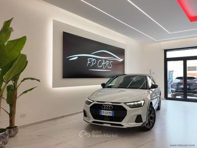 Audi A1 A1 citycarver 30 TFSI S tronic Admired usata Cerignola