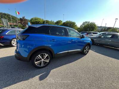 Peugeot 3008 3008 II 2021 1.5 bluehdi Allure s Blu/Azzurro usata Buja