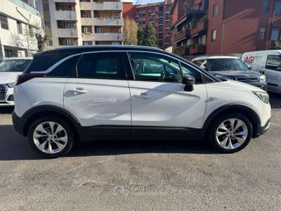 Opel Crossland X 1.6 ECOTEC D 8V Start&Stop Ultimate Bianco usata Milano