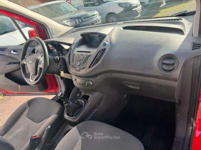 Ford Tourneo Courier 1.0 EcoBoost 100 CV Plus Rosso usata Milano