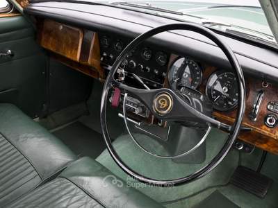 Daimler Sovereign 250 V8 Verde usata Bassano del Grappa