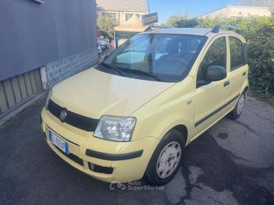 Fiat Panda vettura per neo patentati Giallo usata Casarile