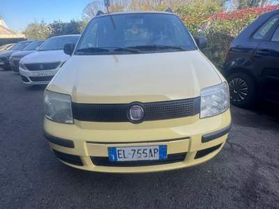 Fiat Panda vettura per neo patentati Giallo usata Casarile