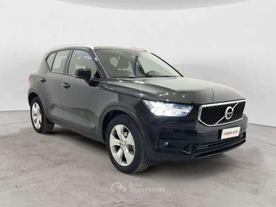 Volvo XC40 XC40 1.5 t3 Momentum 163cv my20 Nero usata Milano