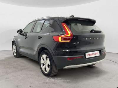 Volvo XC40 XC40 1.5 t3 Momentum 163cv my20 Nero usata Milano