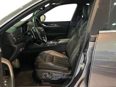 Maserati Levante Levante 3.0 V6 Gransport 250cv auto my19 Grigio usata Milano