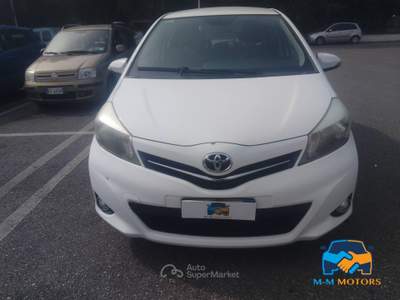 Toyota Yaris Yaris 5p 1.0 Active Bianco usata ferrara