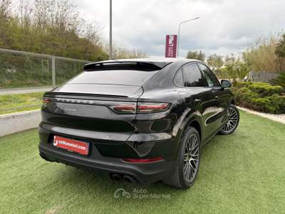 Porsche Cayenne Coupé 3.0 V6 Nero usata Calvi Risorta