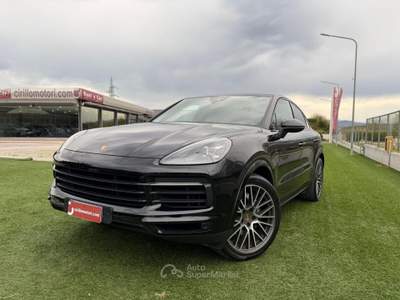 Porsche Cayenne Coupé 3.0 V6 Nero usata Calvi Risorta
