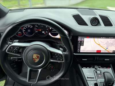 Porsche Cayenne Coupé 3.0 V6 Nero usata Calvi Risorta