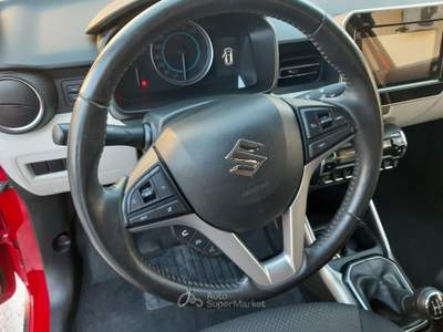 Suzuki Ignis 4WD All Grip Top Rosso usata Vado Ligure