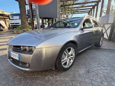 Alfa Romeo 159 JTDm Sportwagon Eco Distinctive Argento usata Roma