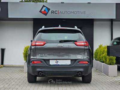 Jeep Cherokee 2.0 mjt II Longitude 4wd 170cv Grigio usata Roma