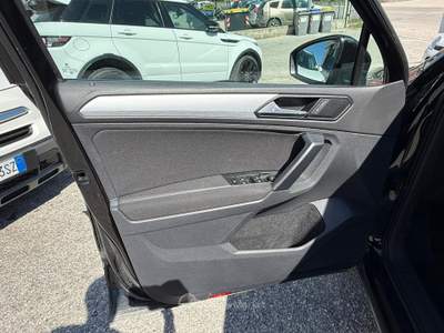 Volkswagen Tiguan AZIENDALE Grigio usata Foligno