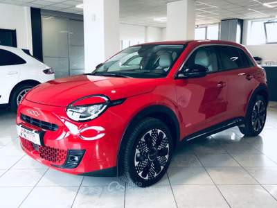 Fiat 600 Hybrid 100 CV DCT MHEV La Prima Rosso usata Isernia