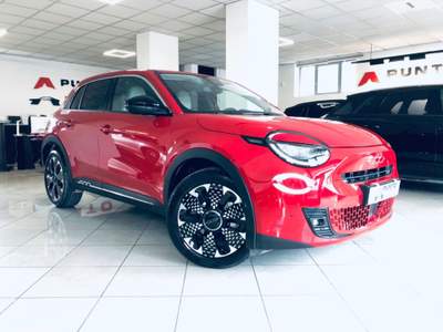 Fiat 600 Hybrid 100 CV DCT MHEV La Prima Rosso usata Isernia