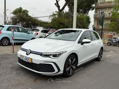 Volkswagen Golf GTE 1.4 TSI eHybrid Navi ACC LED+ Apple DCk Bianco usata Roma