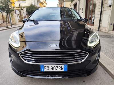 Ford Fiesta BENZ/GPL 75CV TITANIUM PERFETTA Nero usata CORATO